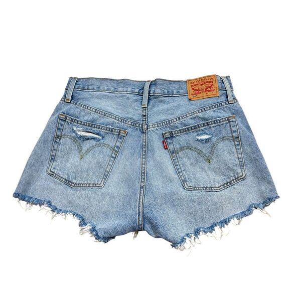 Ladies Levi’s 501 Button Fly Distressed Cut Off Shorts 32” Waist High Rise - Picture 4 of 12